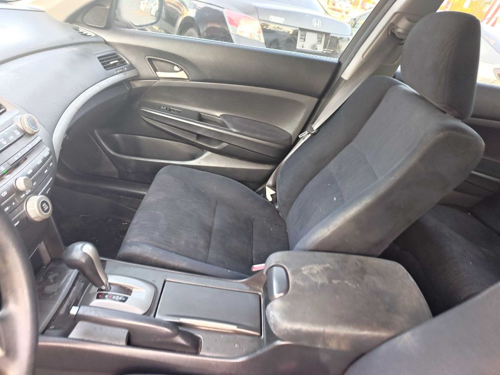 Photo 9 of this HONDA ACCORD
