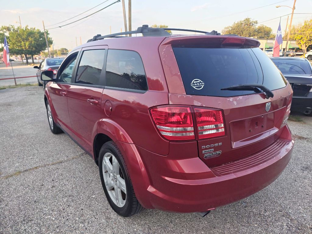 Photo 5 of this DODGE JOURNEY
