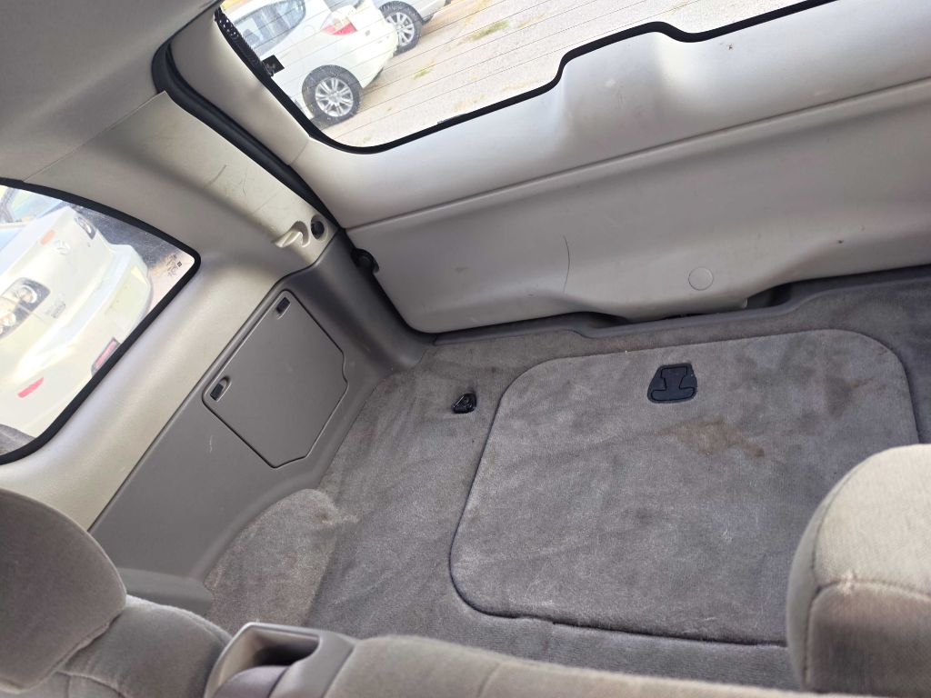 Photo 12 of this CHEVROLET TRAILBLAZER