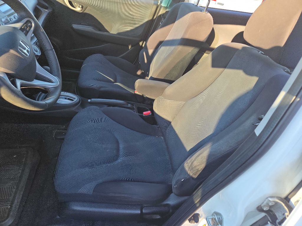 Photo 10 of this HONDA FIT