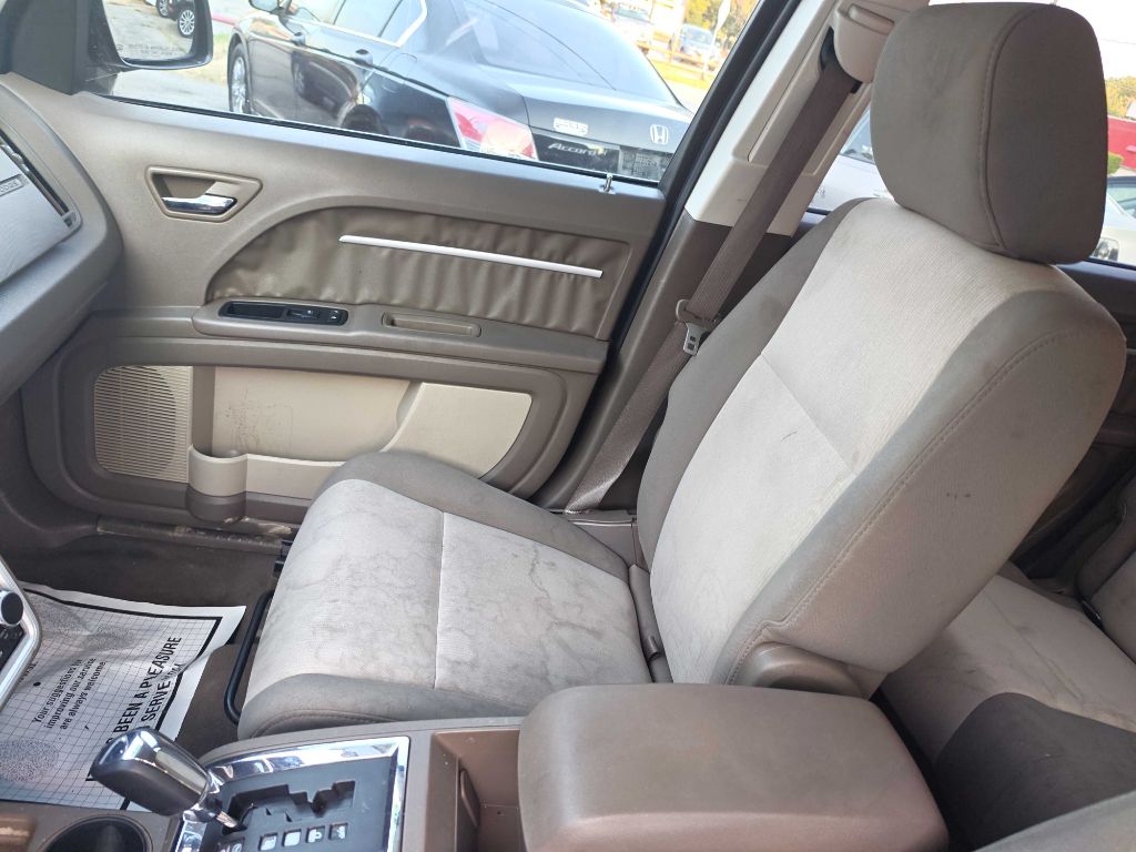 Photo 10 of this DODGE JOURNEY