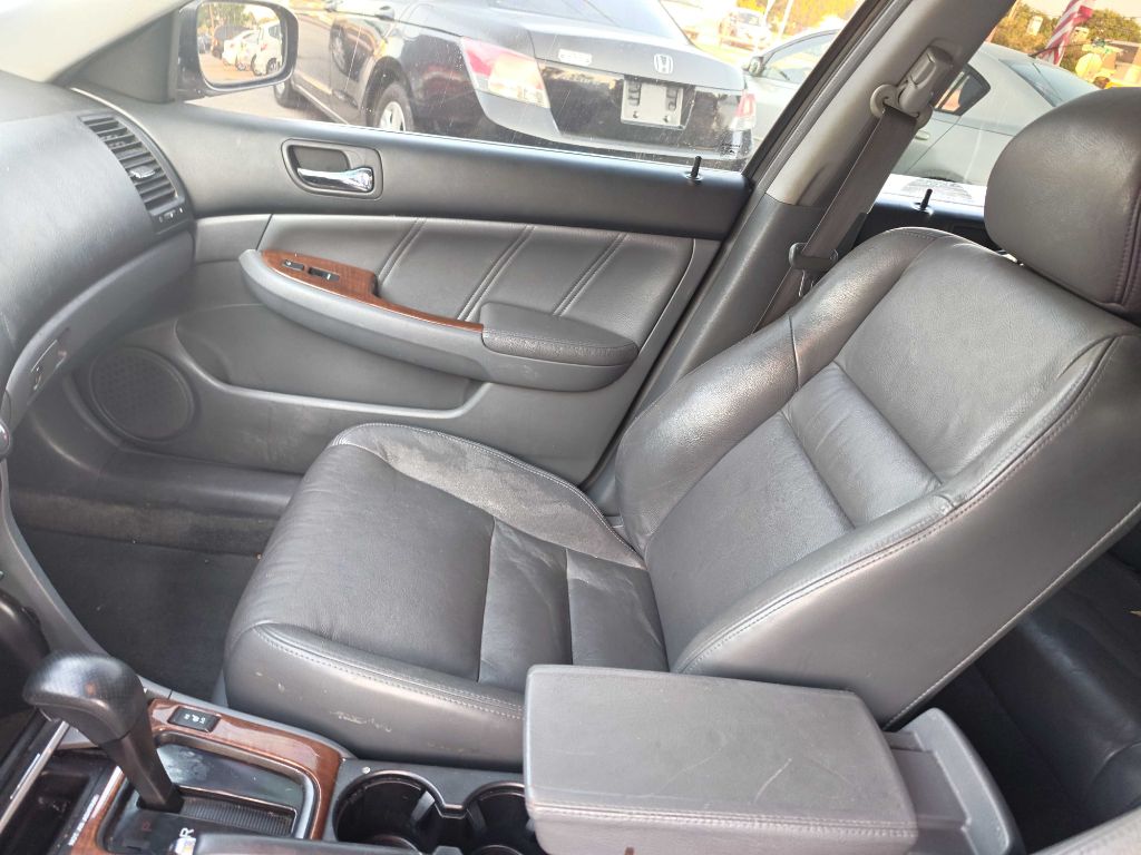 Photo 11 of this HONDA ACCORD