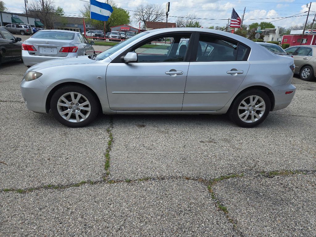 Photo 6 of this MAZDA 3