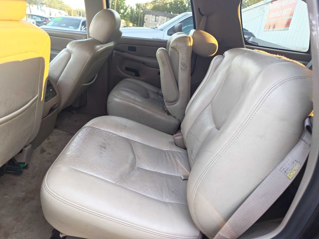 Photo 11 of this CHEVROLET TAHOE Z71