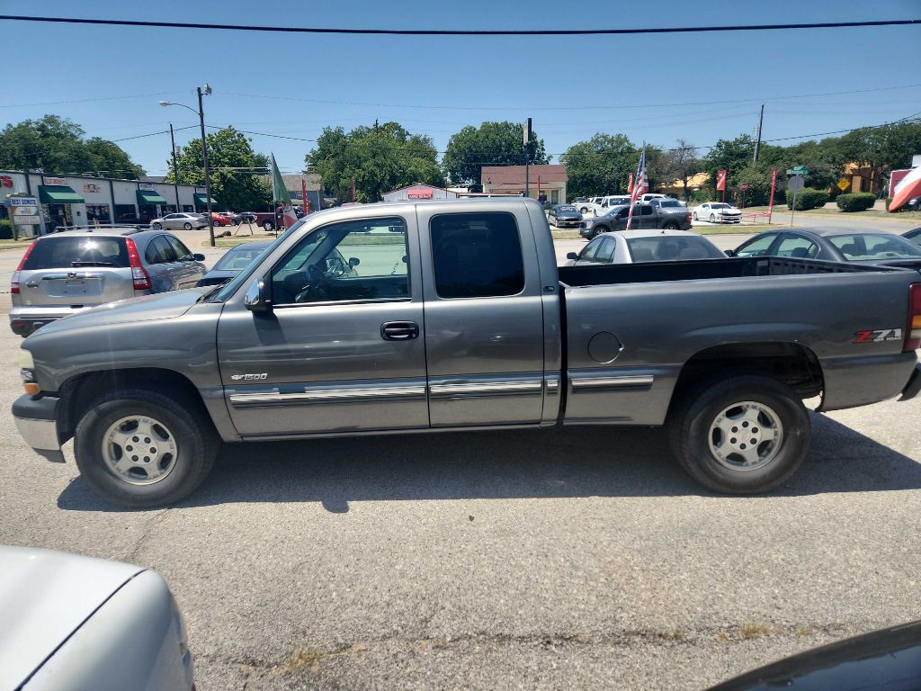 Photo 6 of this CHEVROLET Z71 SILVERADO 1500