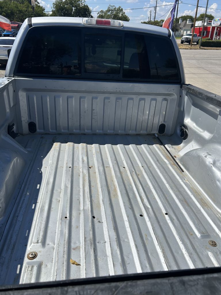Photo 9 of this FORD F150
