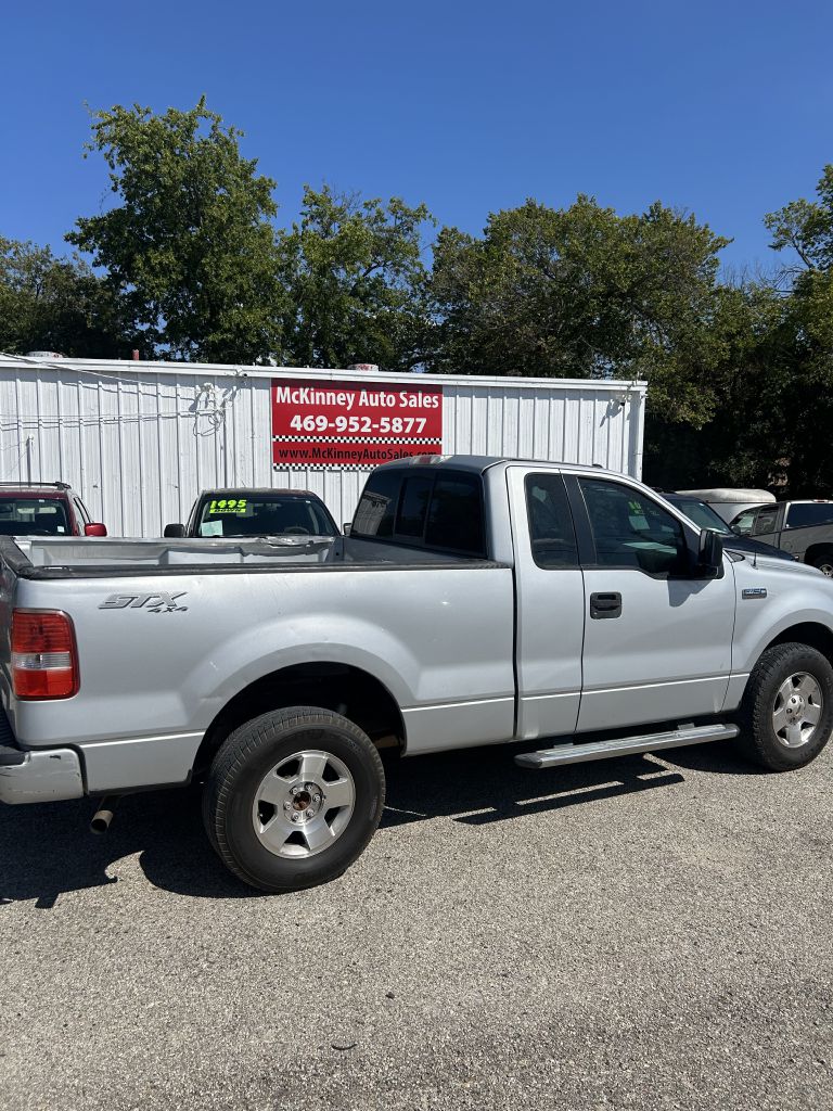 Photo 2 of this FORD F150