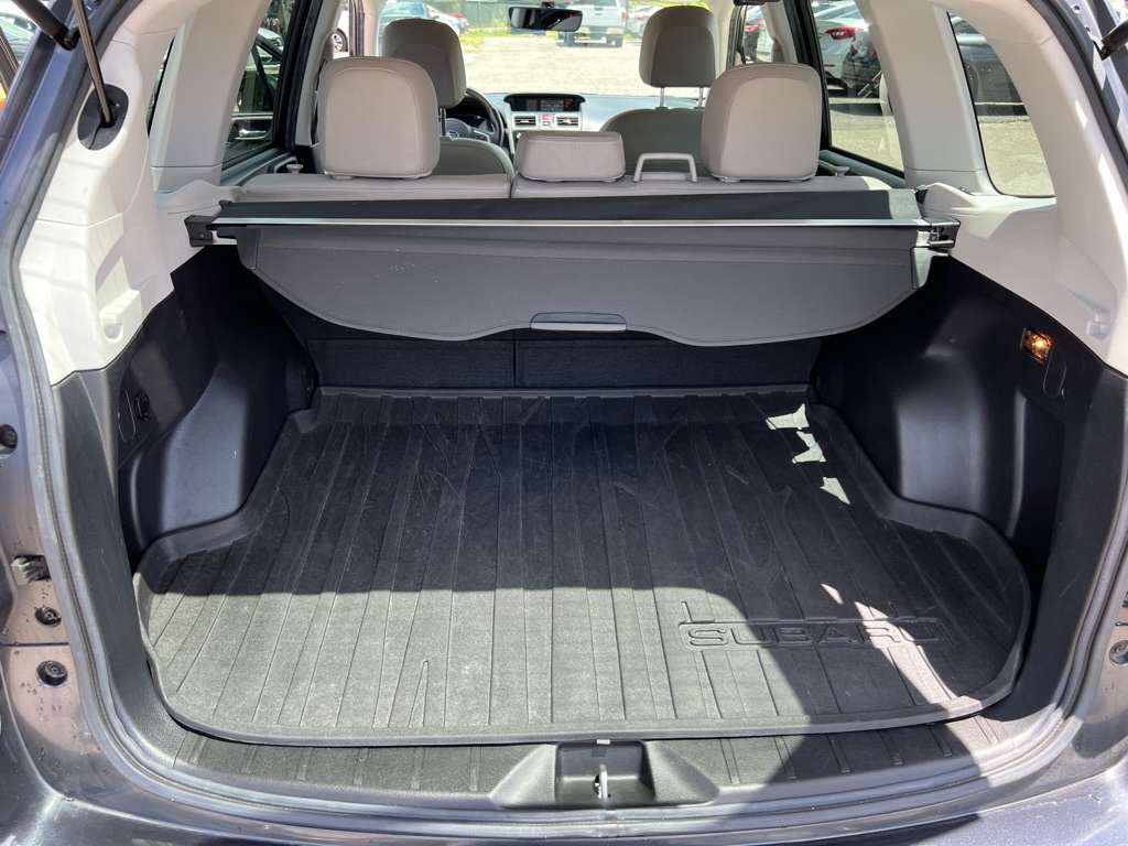 Photo 19 of this SUBARU FORESTER