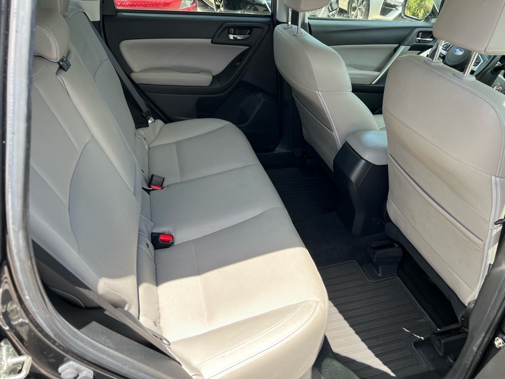 Photo 11 of this SUBARU FORESTER