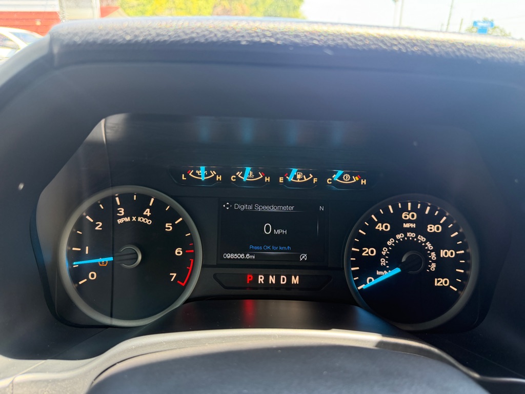 Photo 13 of this FORD F150