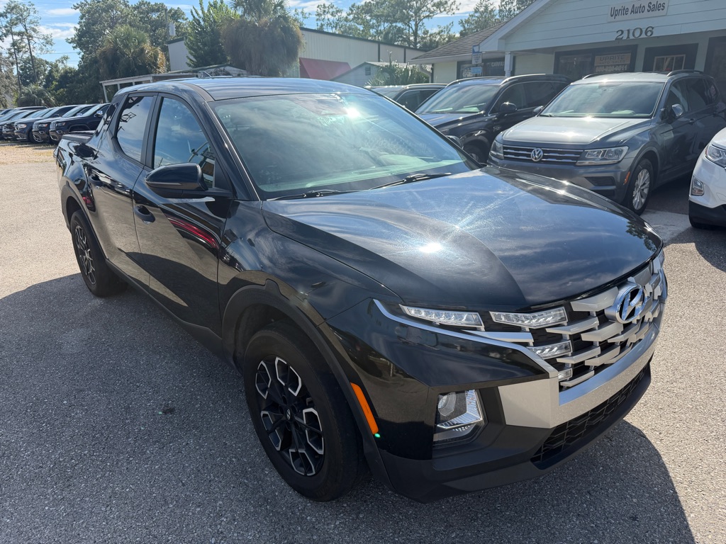 Photo 3 of this HYUNDAI SANTA CRUZ