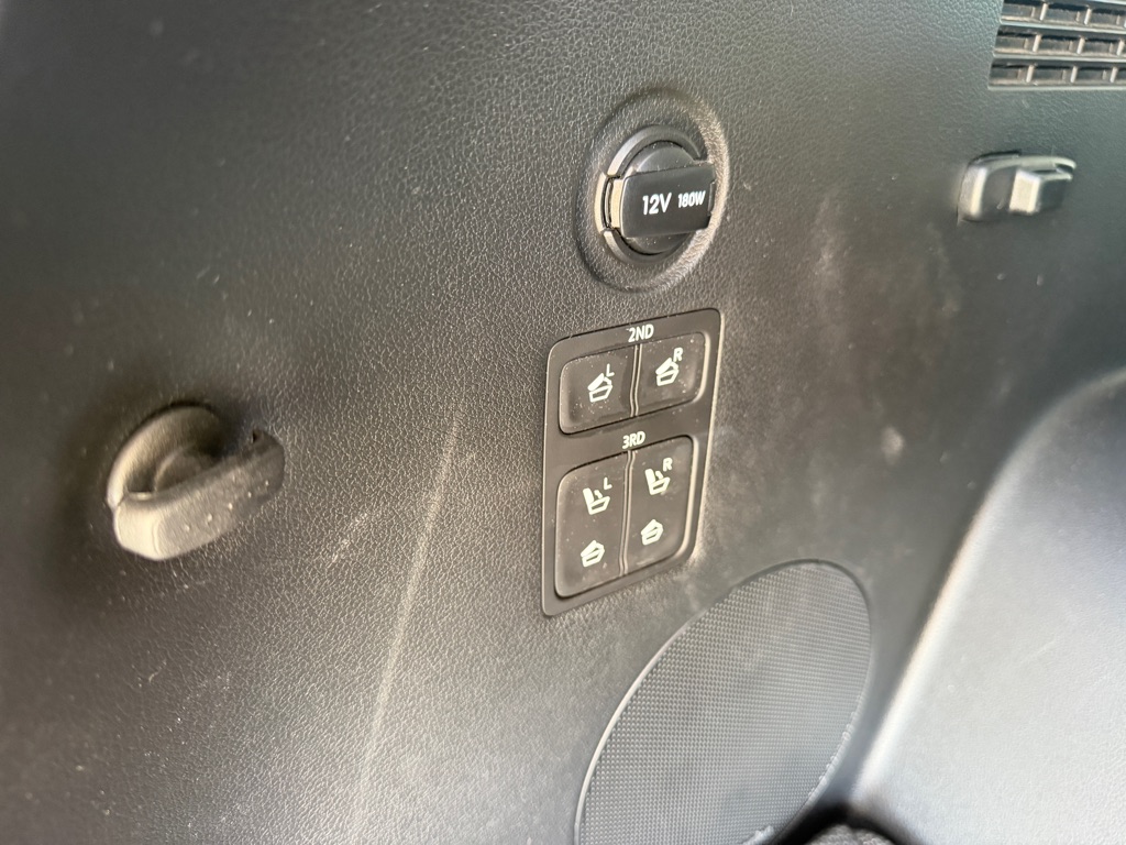 Photo 23 of this HYUNDAI PALISADE