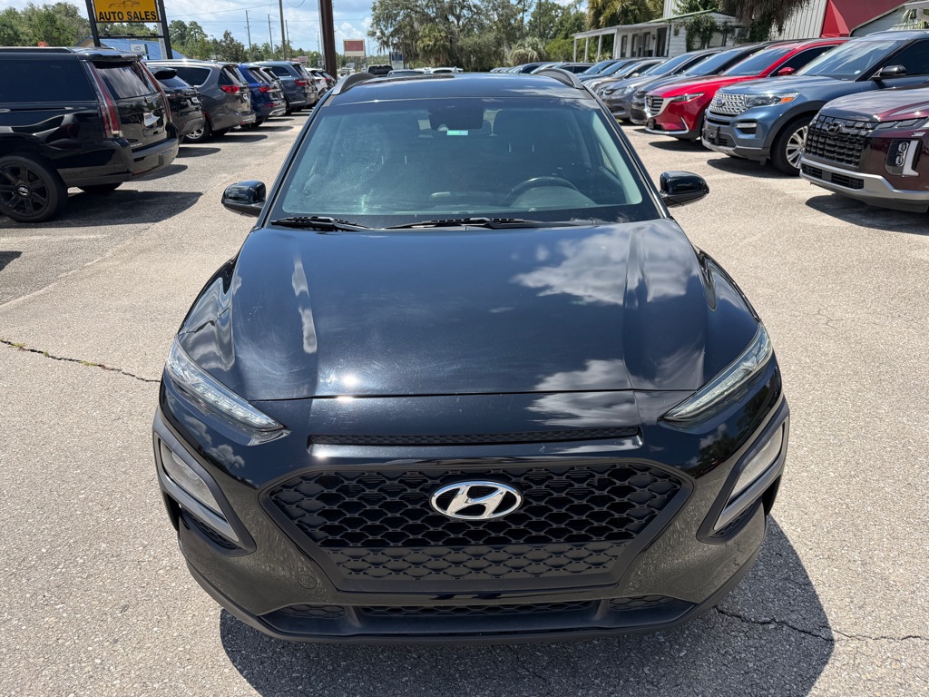 Photo 2 of this HYUNDAI KONA
