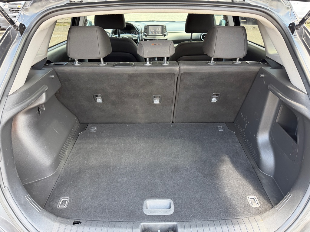 Photo 19 of this HYUNDAI KONA