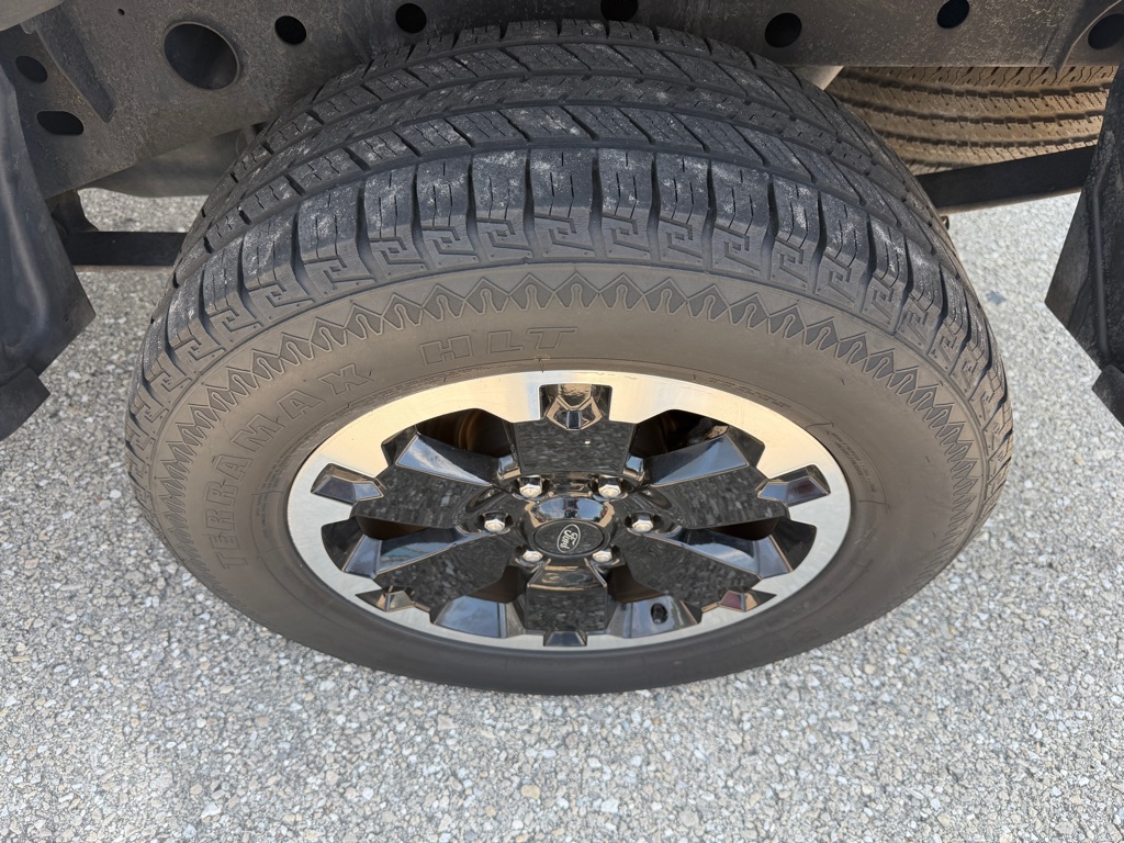 Photo 18 of this FORD RANGER