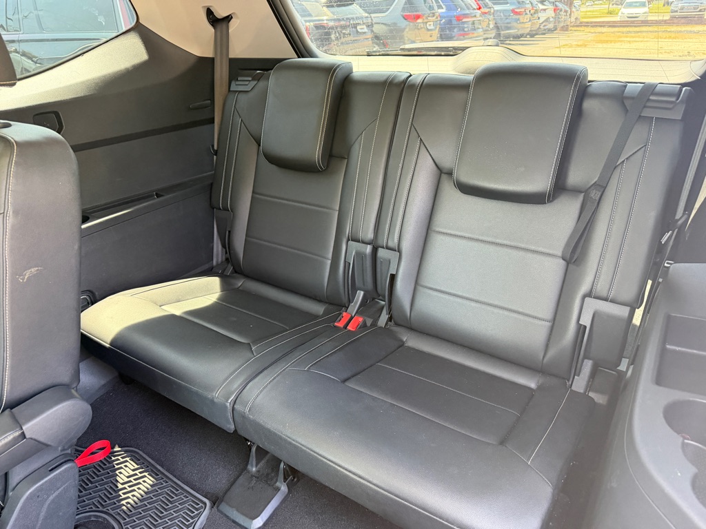 Photo 14 of this VOLKSWAGEN ATLAS