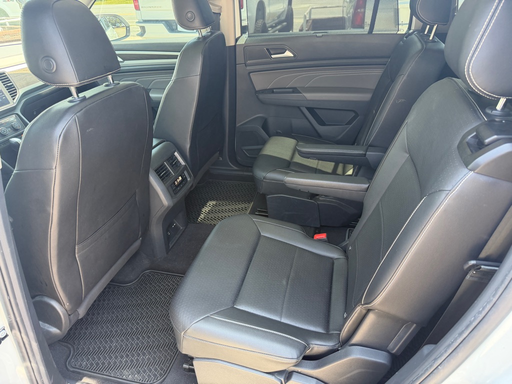Photo 13 of this VOLKSWAGEN ATLAS