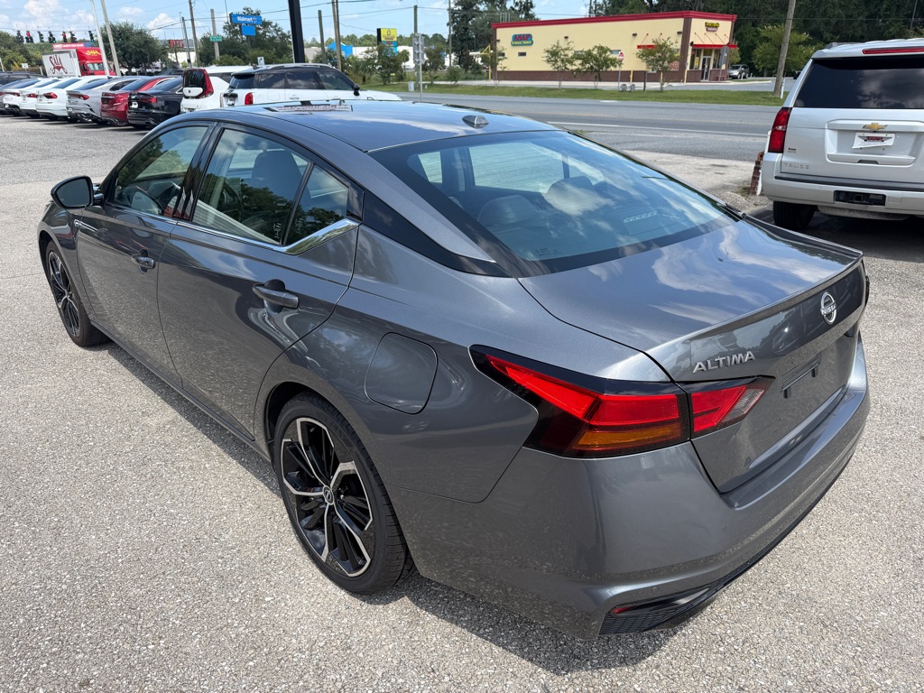Photo 7 of this NISSAN ALTIMA