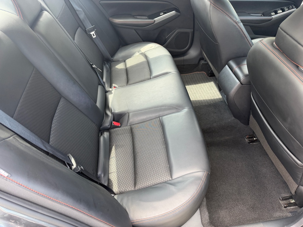 Photo 11 of this NISSAN ALTIMA