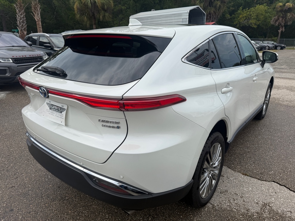 Photo 5 of this TOYOTA VENZA