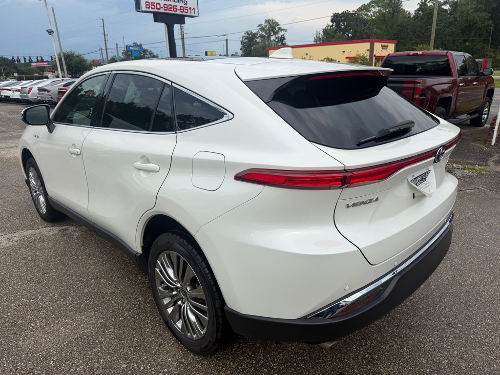 Photo 7 of this TOYOTA VENZA