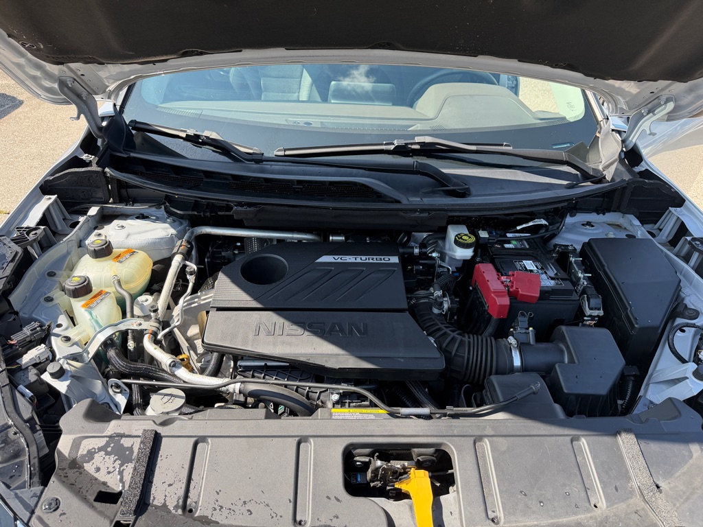 Photo 19 of this NISSAN ROGUE