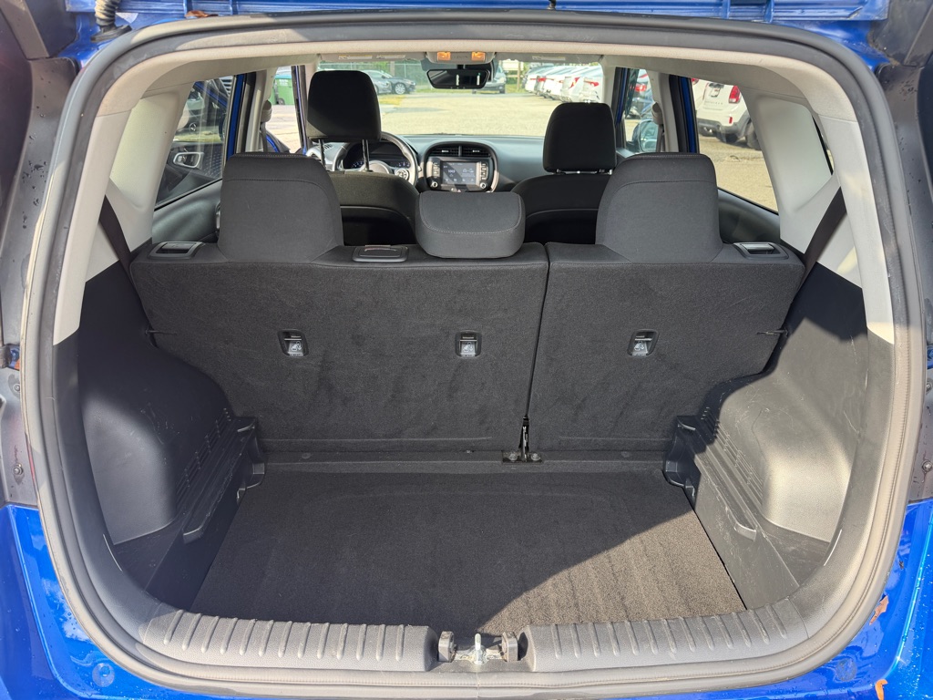 Photo 19 of this KIA SOUL