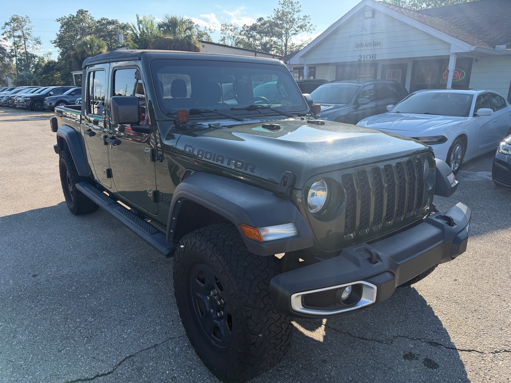 Photo 3 of this JEEP GLADIATOR