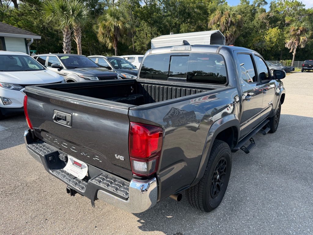 Photo 5 of this TOYOTA TACOMA