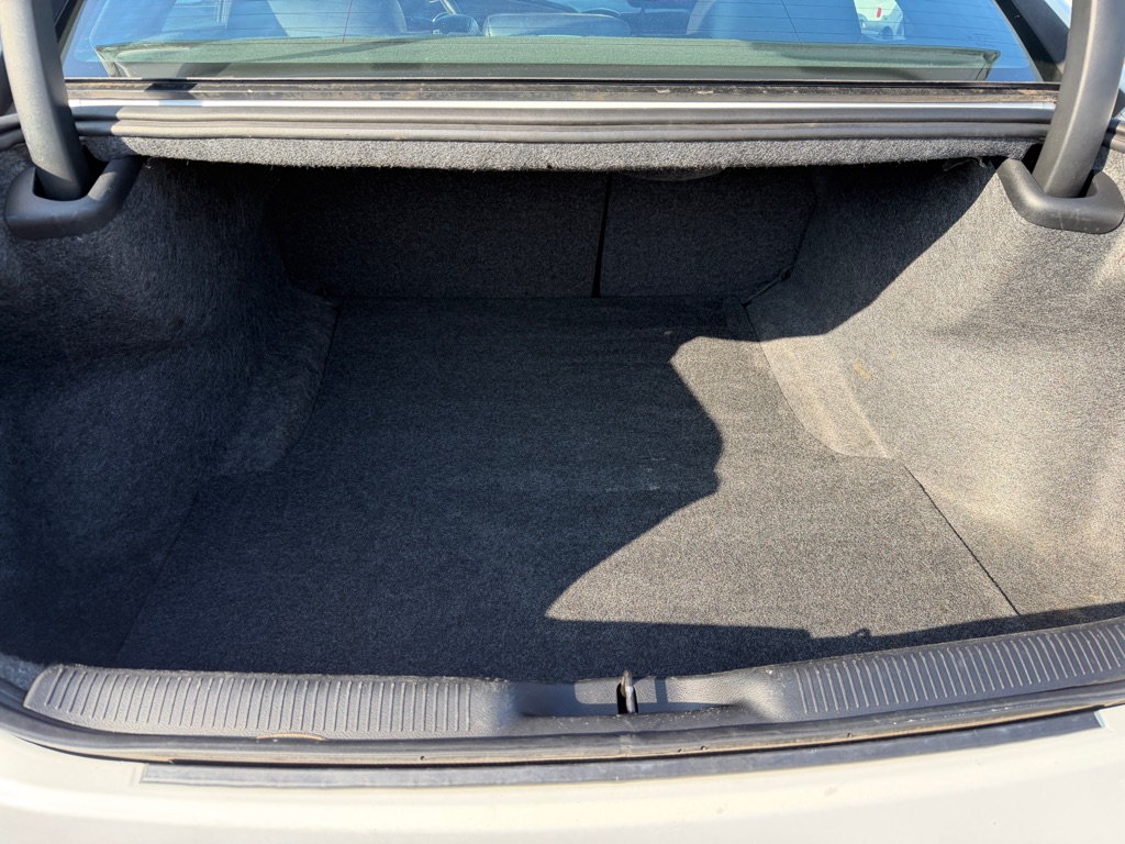Photo 18 of this DODGE CHARGER