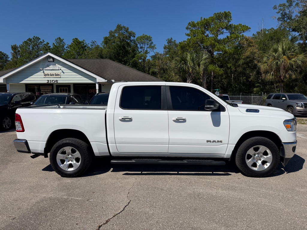 Photo 4 of this RAM 1500