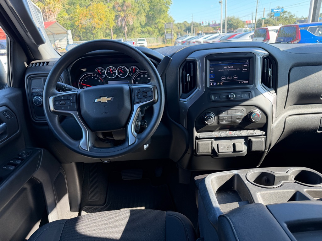 Photo 13 of this CHEVROLET SILVERADO 1500