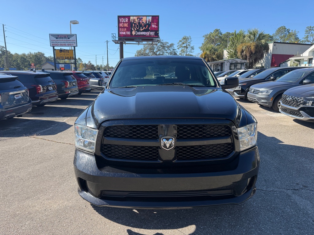 Photo 2 of this RAM 1500 CLASSIC