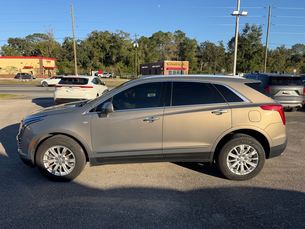 Photo 8 of this CADILLAC XT5