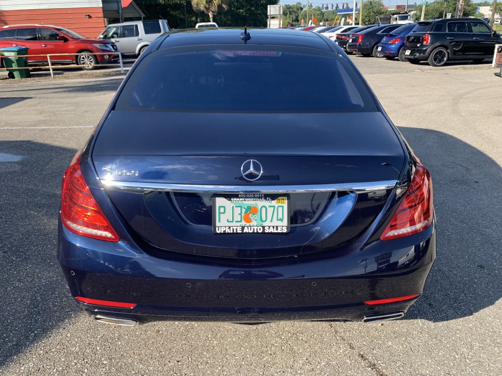 Photo 6 of this MERCEDES-BENZ S-CLASS