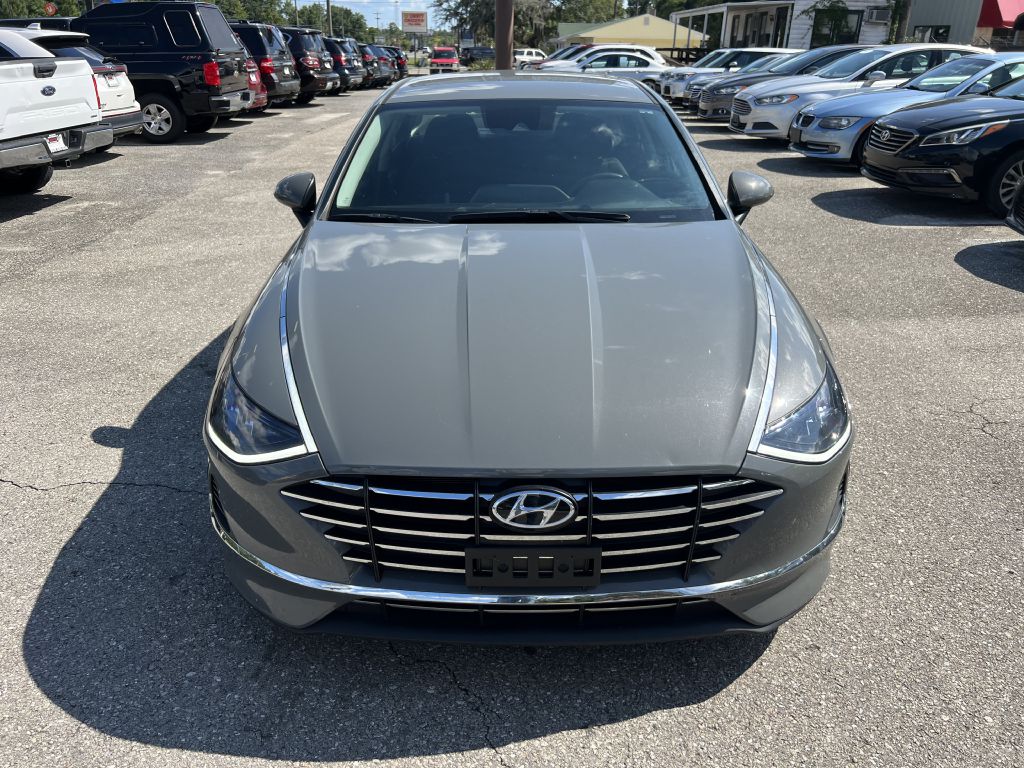 Photo 2 of this HYUNDAI SONATA