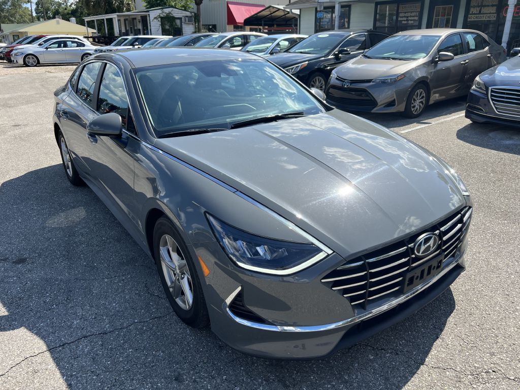 Photo 3 of this HYUNDAI SONATA