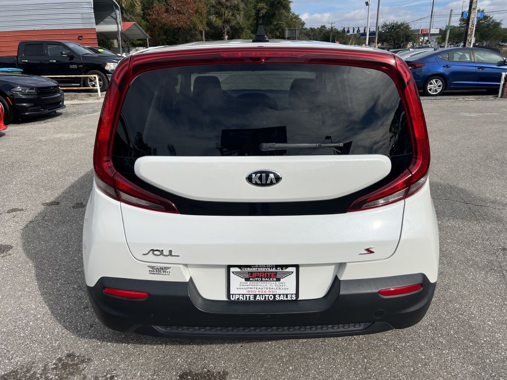 Photo 6 of this KIA SOUL