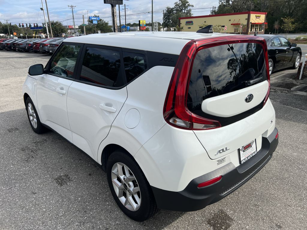 Photo 7 of this KIA SOUL