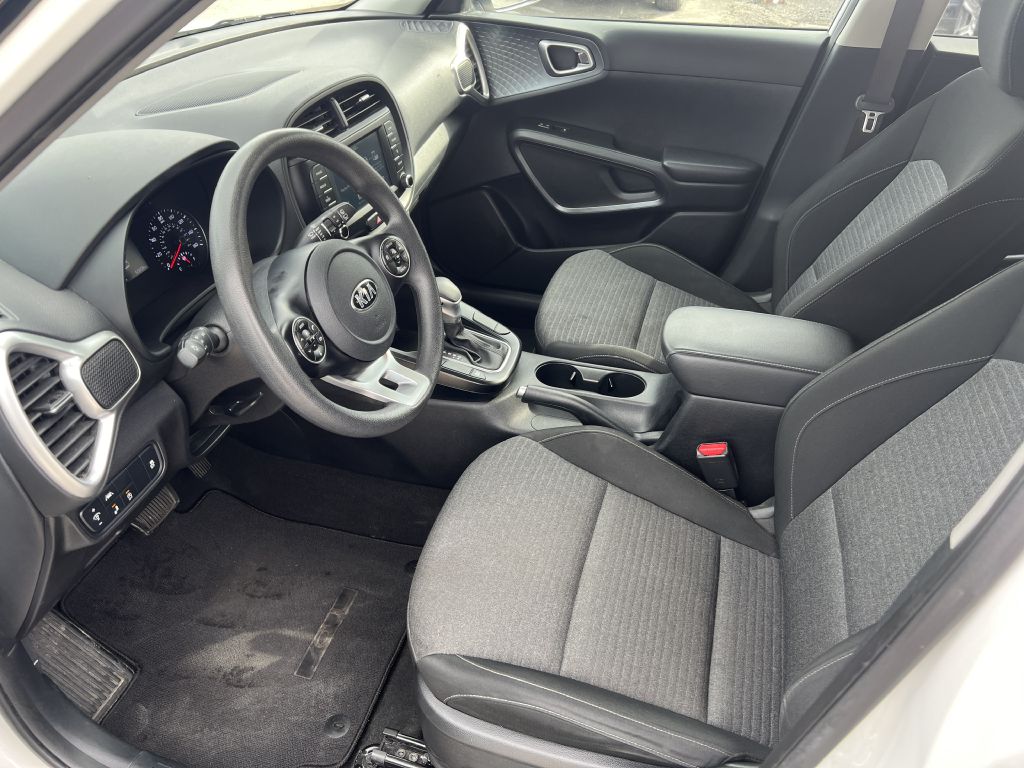 Photo 9 of this KIA SOUL
