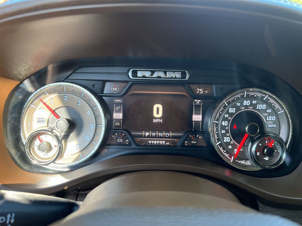 Photo 14 of this RAM 1500