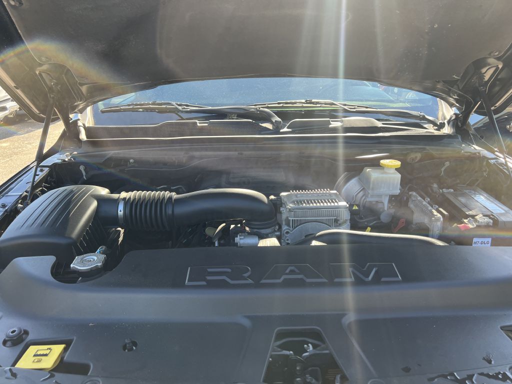 Photo 17 of this RAM 1500