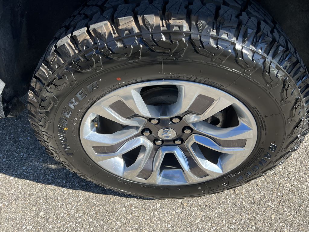 Photo 18 of this RAM 1500