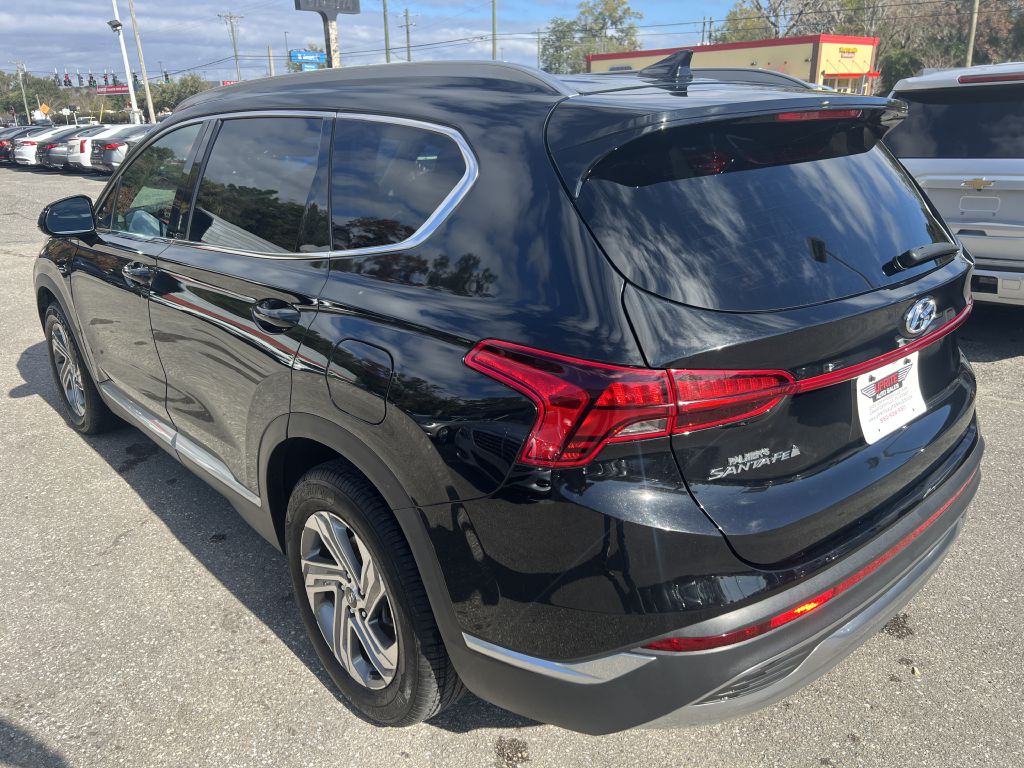 Photo 7 of this HYUNDAI SANTA FE