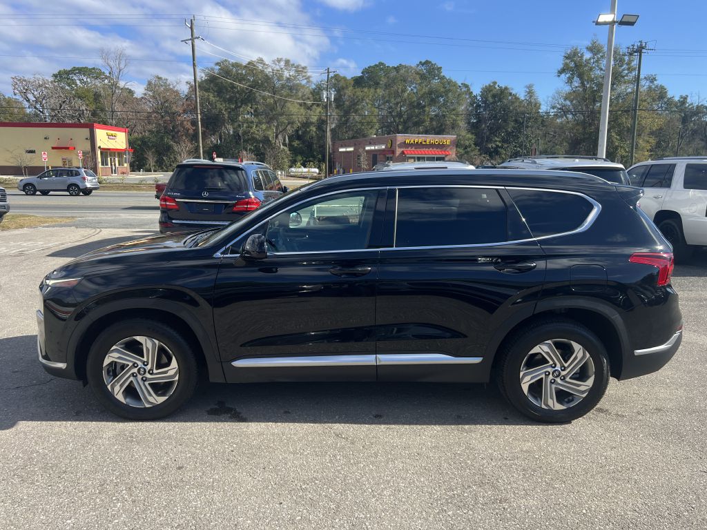 Photo 8 of this HYUNDAI SANTA FE