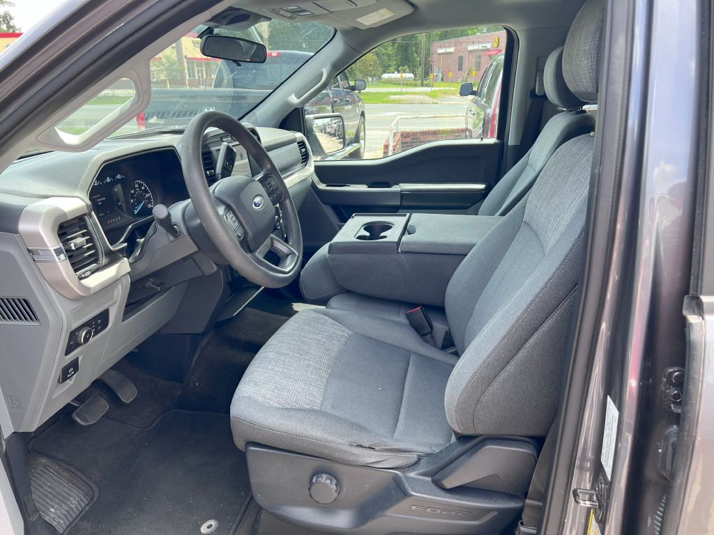 Photo 9 of this FORD F150