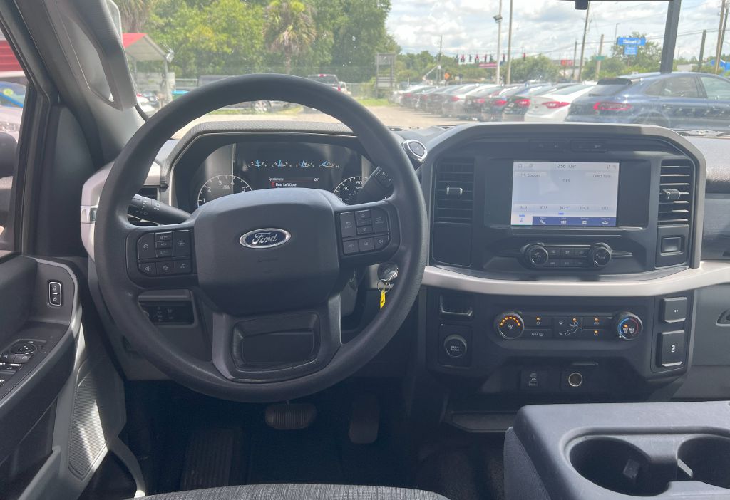 Photo 13 of this FORD F150