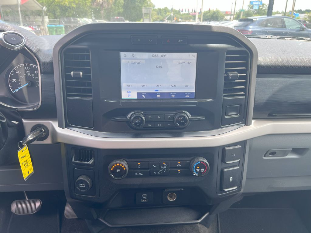 Photo 15 of this FORD F150