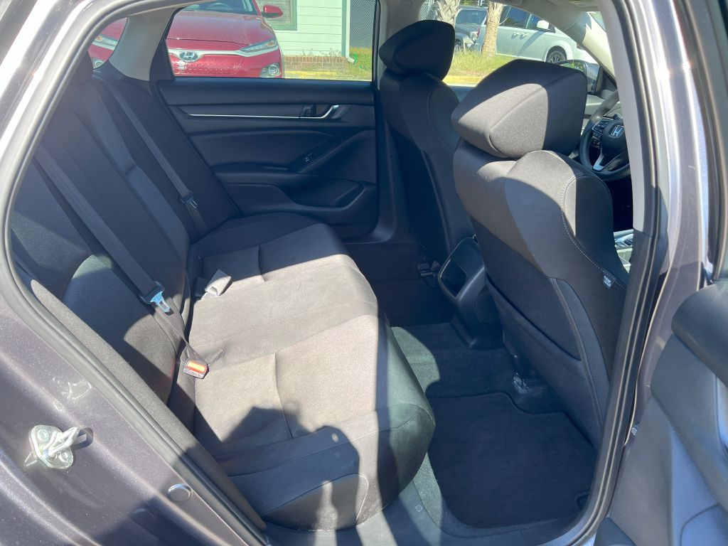 Photo 11 of this HONDA ACCORD