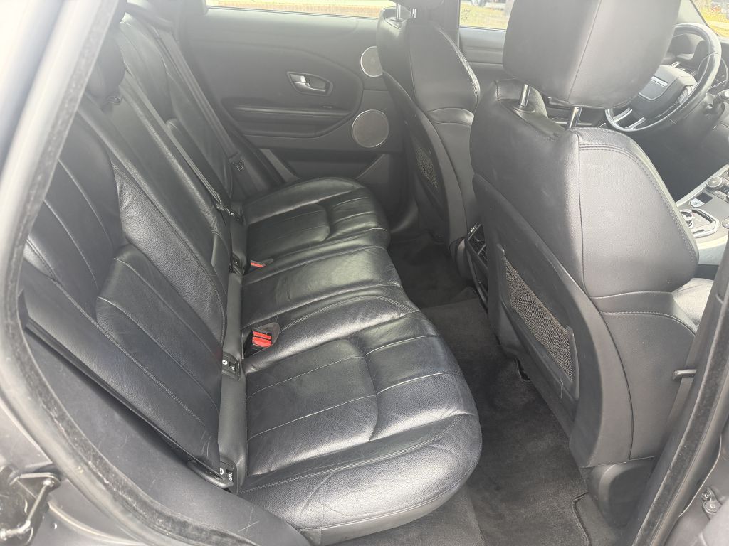 Photo 11 of this LAND ROVER RANGE ROVER EVO